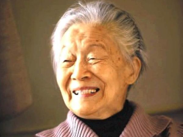 网络热传的 杨绛 先生《 一百岁感言 》并非先生所