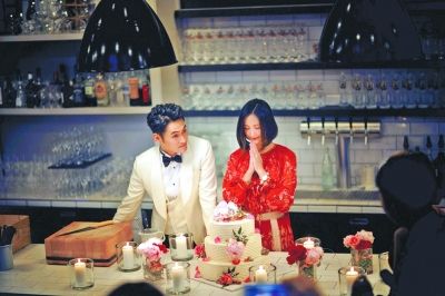 武汉伢袁弘德国大婚 胡歌谭维维领衔伴郎伴娘团