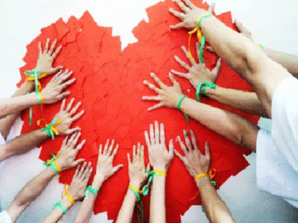 献血日来临 西安政府机关238人无偿献血4760