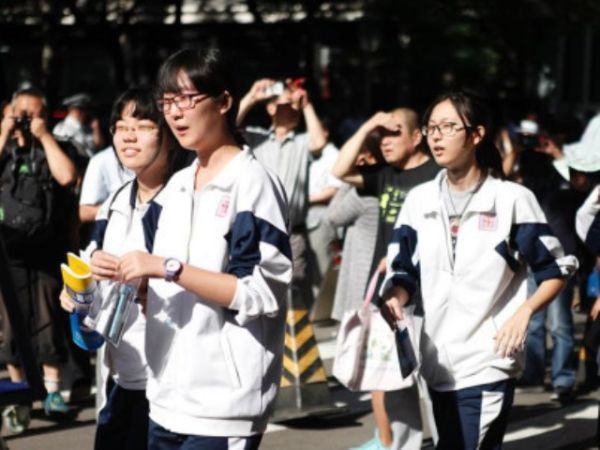  940万考生赴高考 26省份采用全国卷