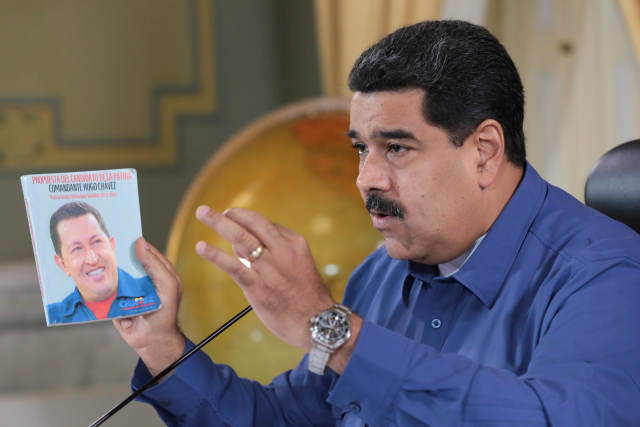 委内瑞拉议会宣布总统马杜罗放弃职务
