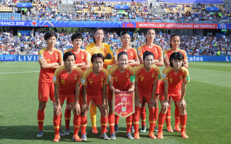 朝鲜女足vs韩国女足_朝鲜女足与韩国女足_朝鲜女足为何亚洲第一