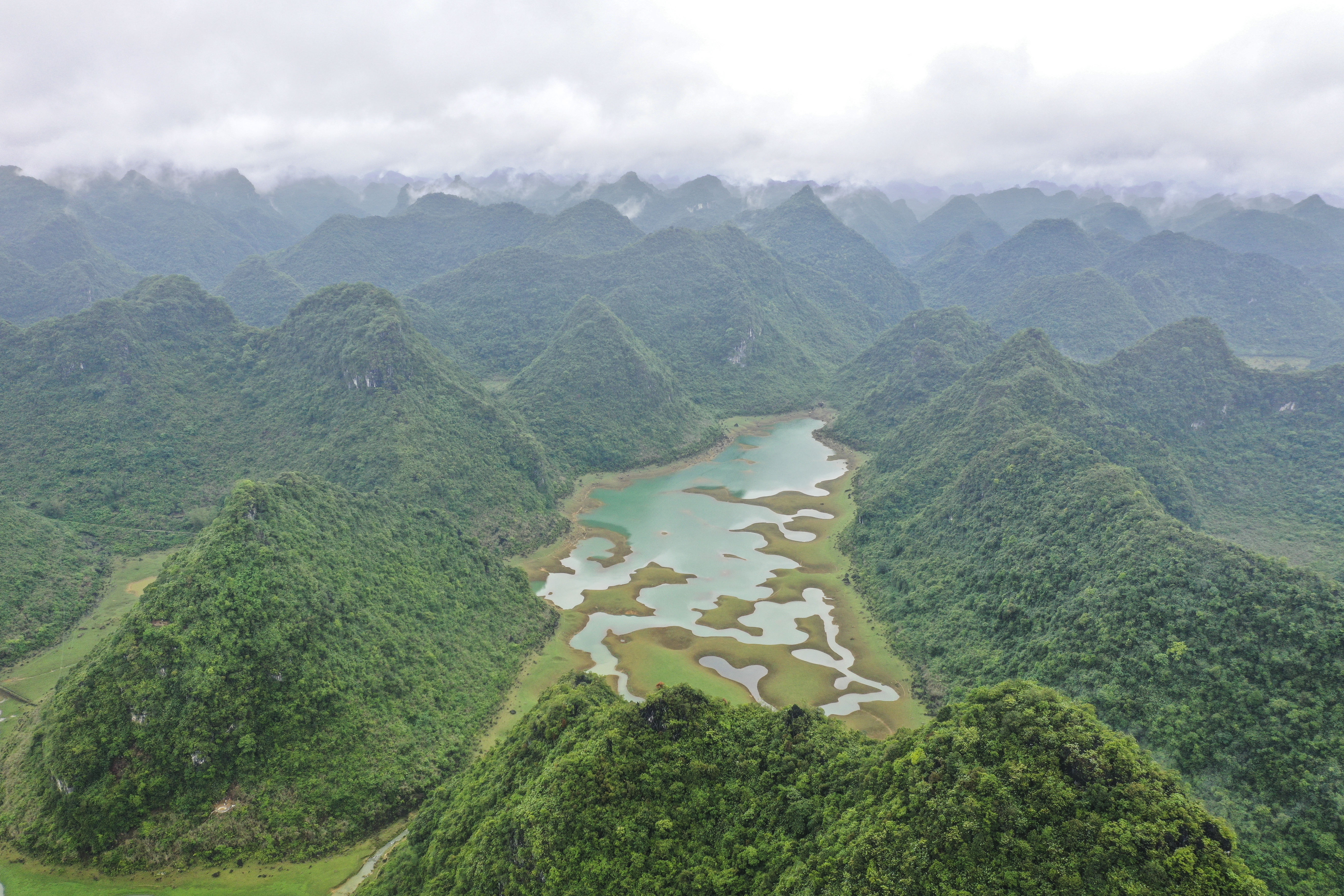 广西隆安:美丽更望湖