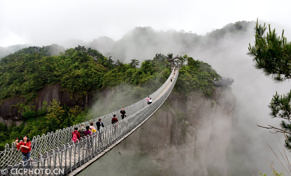 贵阳网 生活频道 旅游   以上图片:浙江省台州市仙居县神仙居风景区