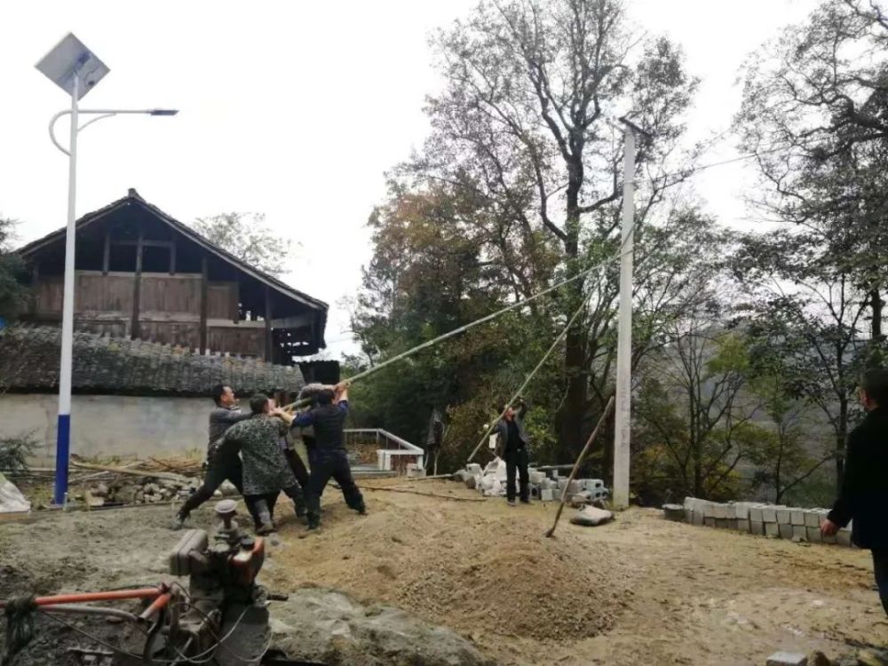 铜仁印江|李明旺:心系困难群众 做塘房岭的"当家人"