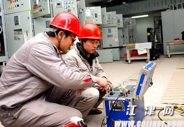 江津第一座室内智能变电站进入调试阶段