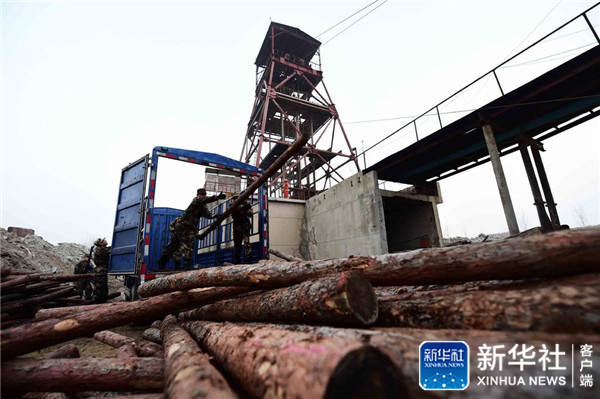 娄辰)记者从山东省临沂市平邑县玉荣商贸有限公司石膏矿坍塌事故救援