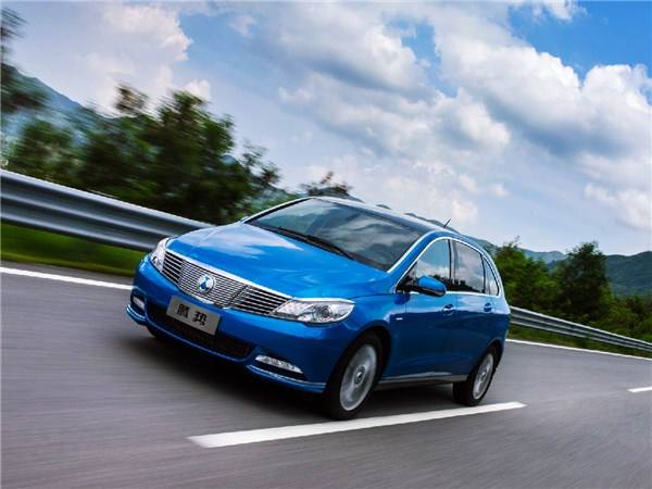 年销2958辆 腾势刷新高端纯电动车上市首年销量