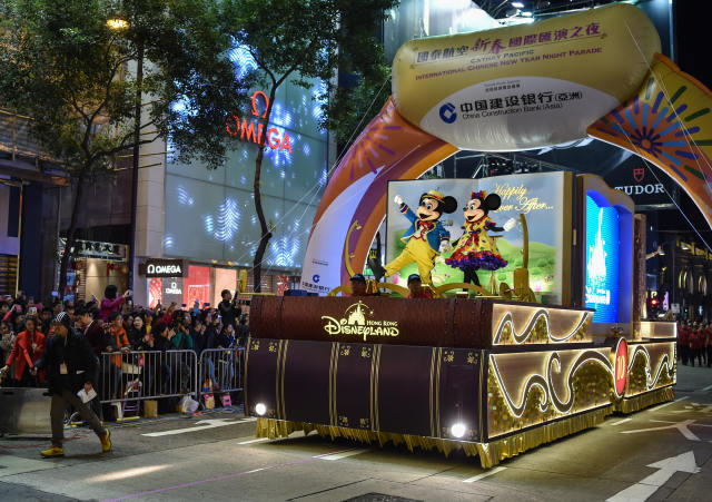 香港新年花车巡游图片