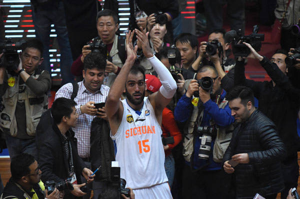 哈达迪获cba总决赛最有价值球员奖