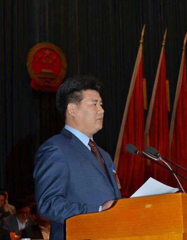 孙付春在当选招远市市长后发表就职演讲