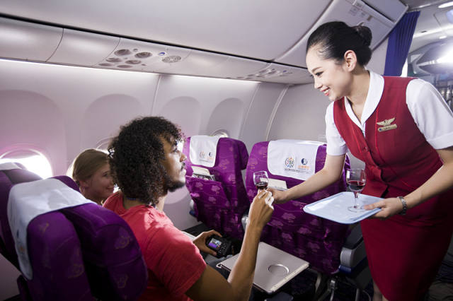 山航鲁雁乘务组获全国用户满意服务之星班组称号