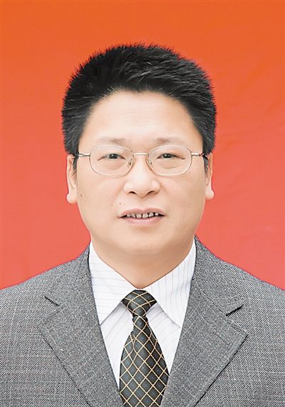 乐山干部任前公示