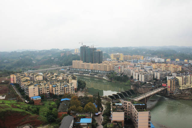 纳溪区护国镇:从集镇向城市发展