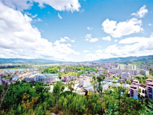 地方志编纂工作成效显著《梁平县志》获司马迁奖