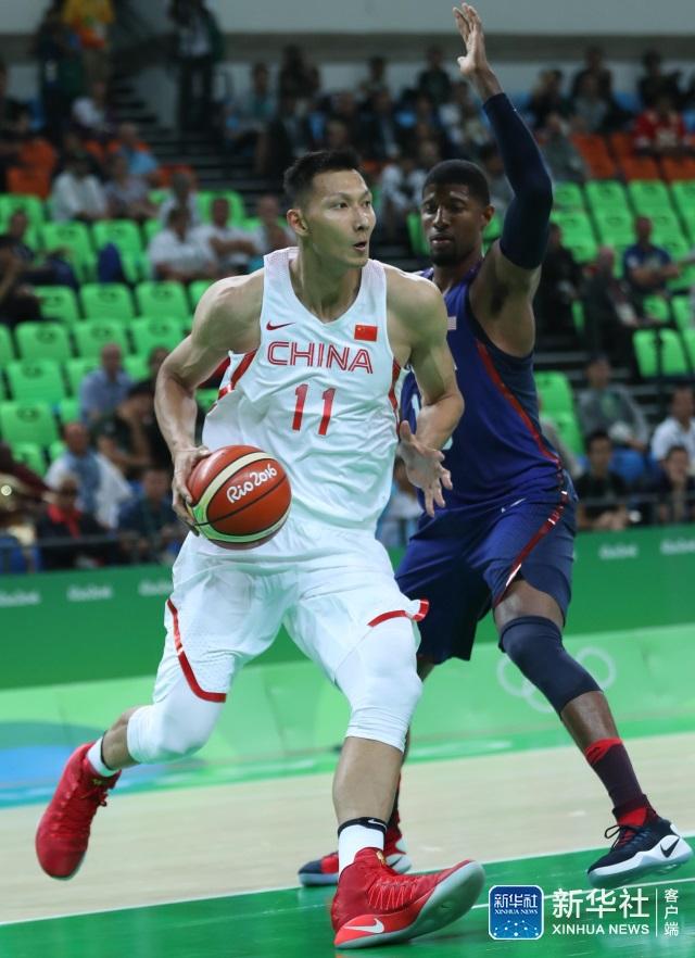 易建联25分 中国男篮57分不敌"梦之队"