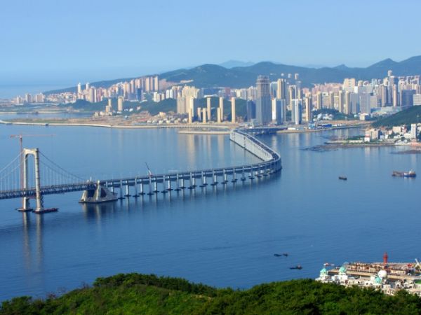 跨海大桥西延伸线七贤岭隧道预计明年10月竣工