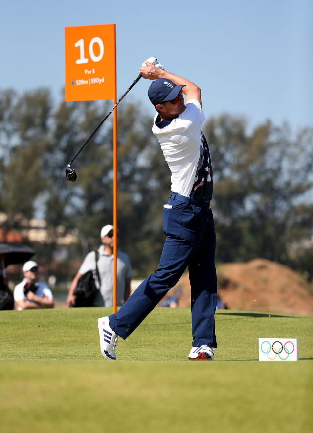 英国选手罗斯在里约奥运会高尔夫球男子第四轮比赛中.