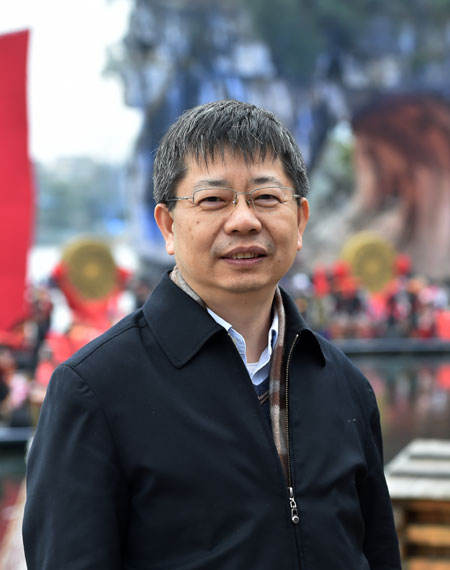 访中央电视台副台长姜文波    "央视春晚选择桂林作为南方分会场