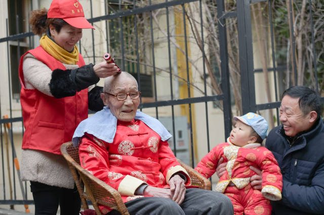 西班牙小夥的北京春節初體驗