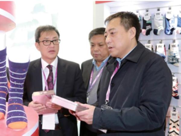 市长王立平率队在京开展经贸交流活动