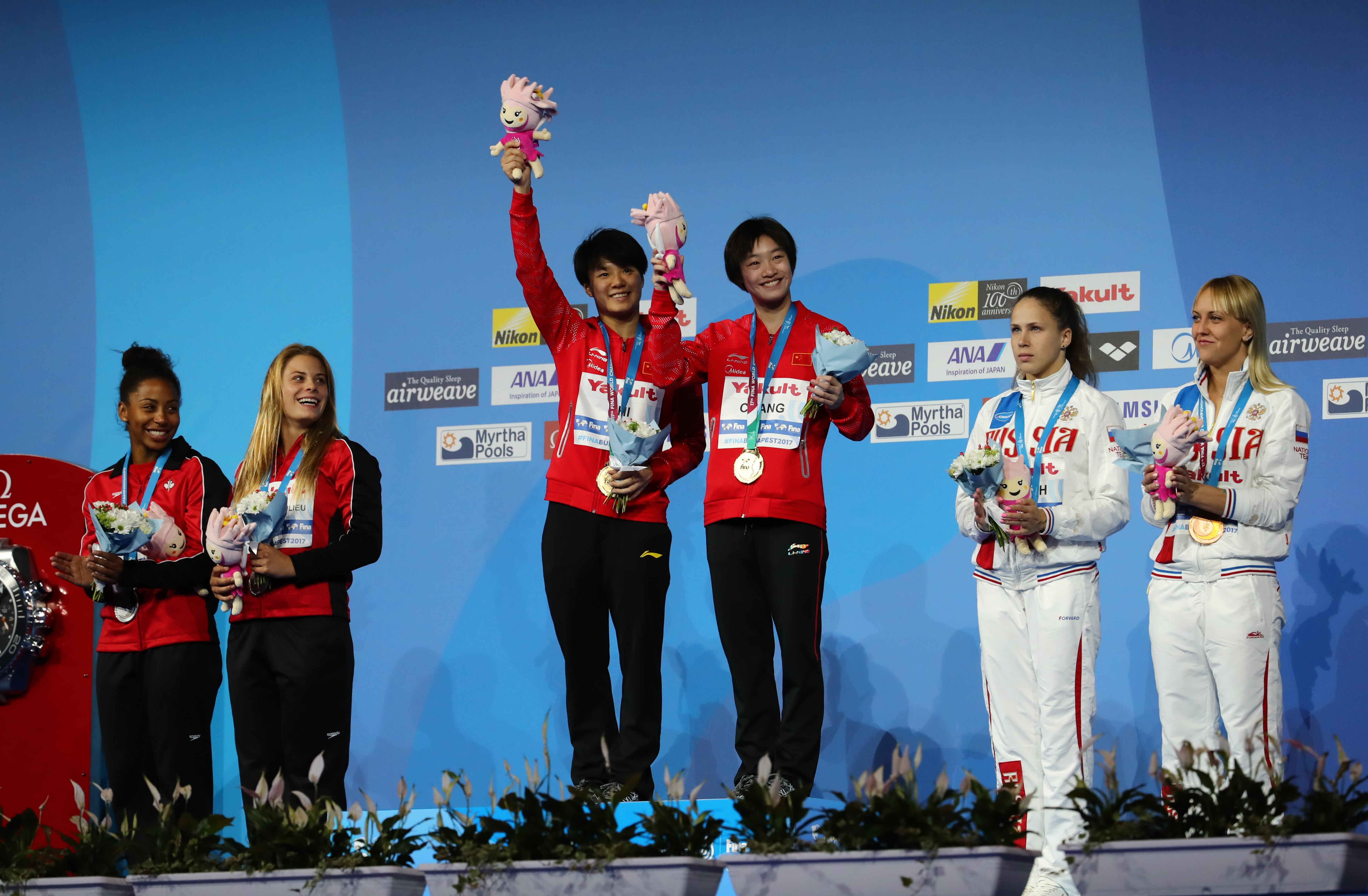 女子双人三米板:施廷懋/昌雅妮夺冠. 新华社记者龚兵摄