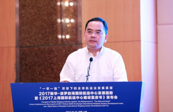 黄庆丰: 港口设备性能将直接影响全球航运中心