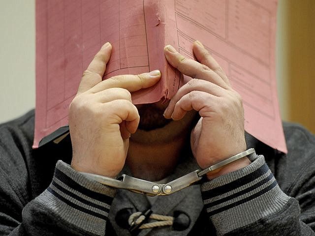 德国男护士谋害了至少86名患者