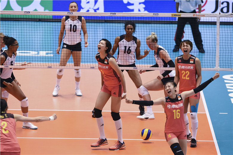 冠军杯排名_欧洲冠军杯奖杯图片(3)