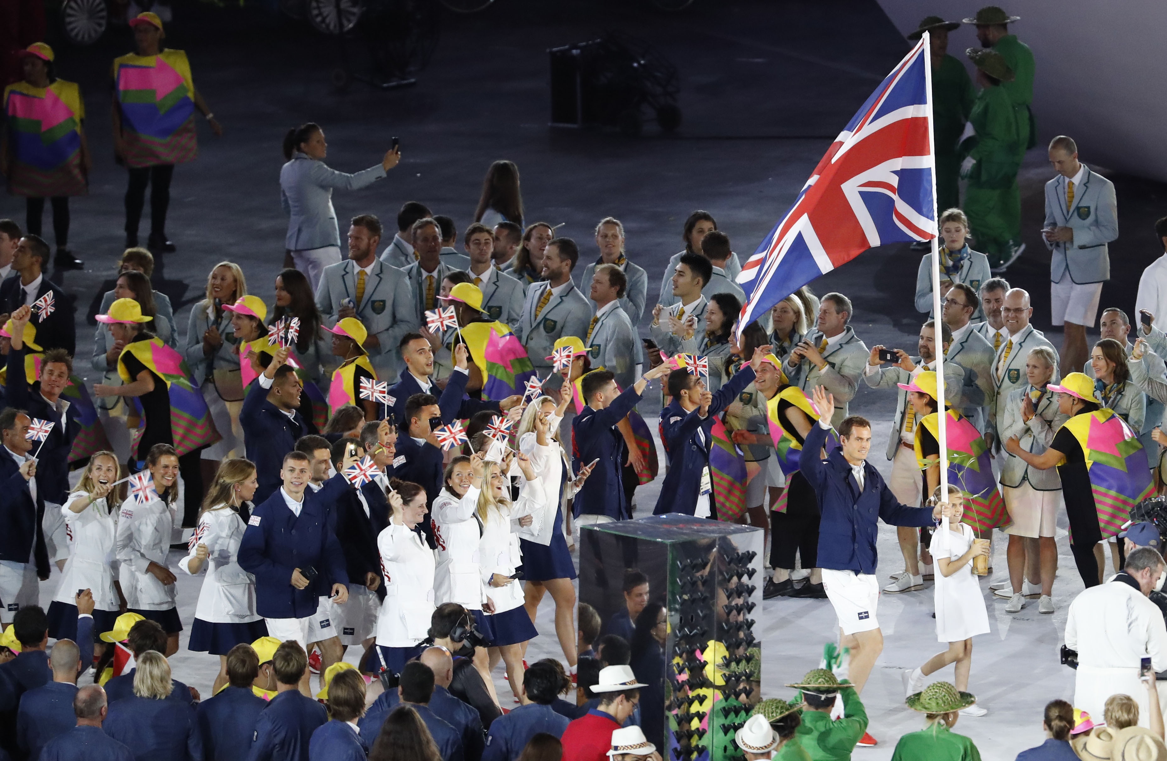 日本代表团旗手 6b6b46907cf9490a88e3069afa681f14.jpg