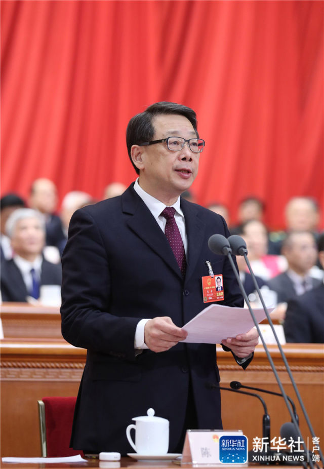 3月17日，十三届全国人大一次会议在北京人民大会堂举行第五次全体会议。陈希主持会议。新华社记者 鞠鹏 摄