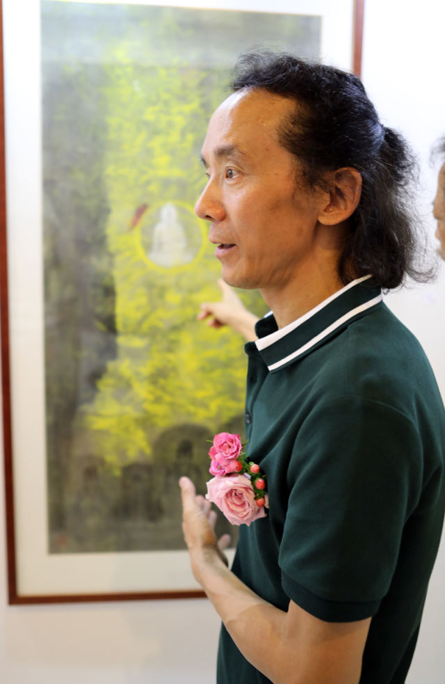 在新都"遇见"画家宋天成 用艺术与自己心灵对话