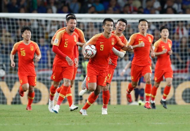 亚洲杯：中国队2：1逆转胜泰国队　晋级八强