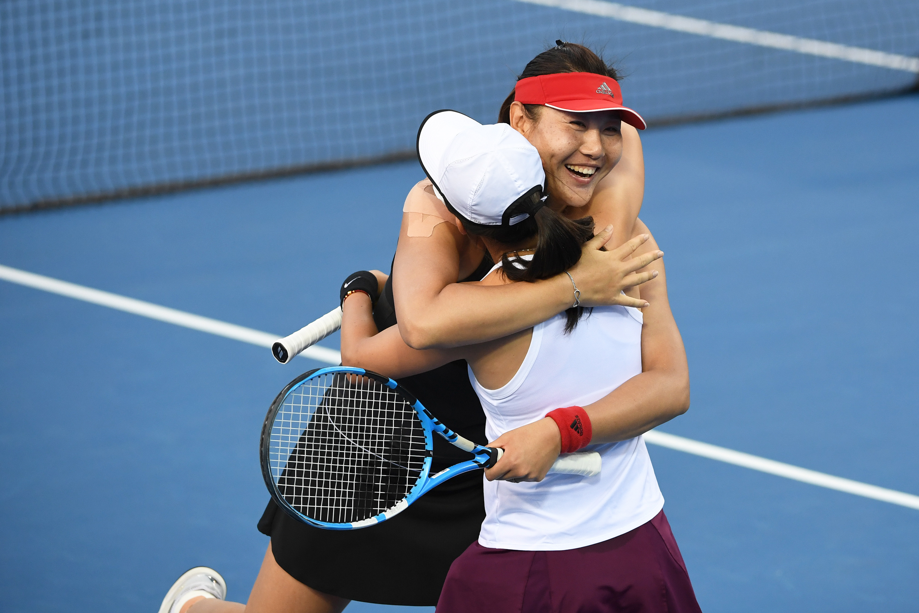 段莹莹 郑赛赛晋级深网双打决赛