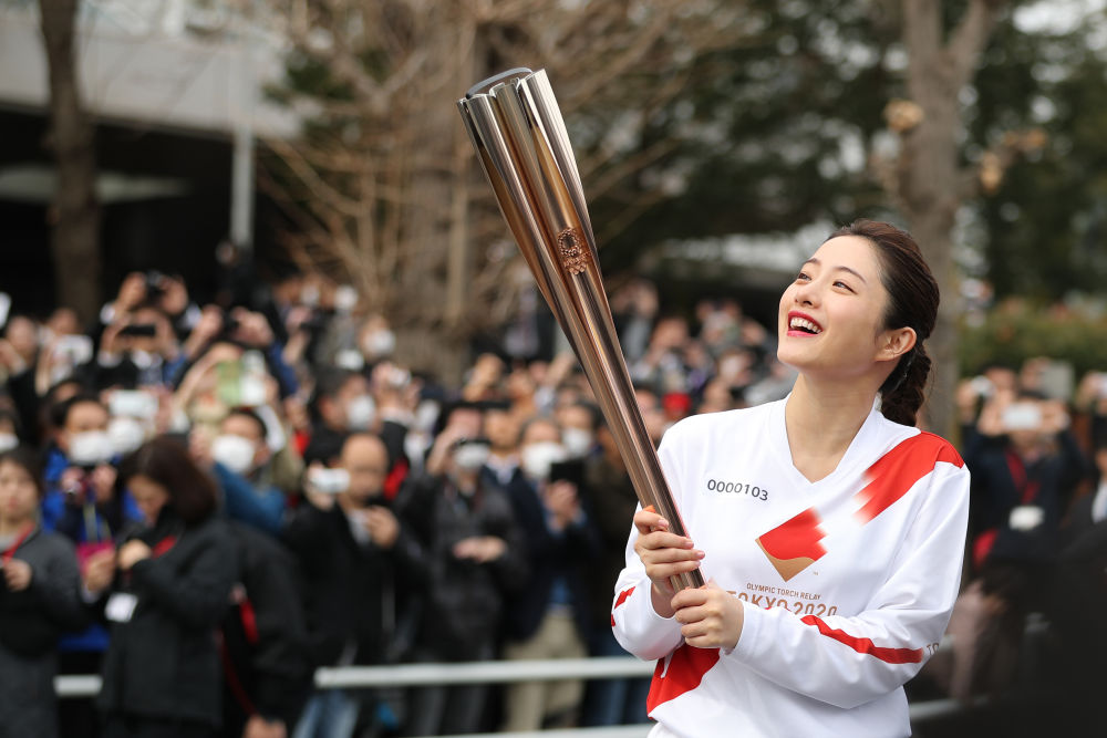 #日本#日本疫情趋于严峻 中方：感同身受 愿予支持