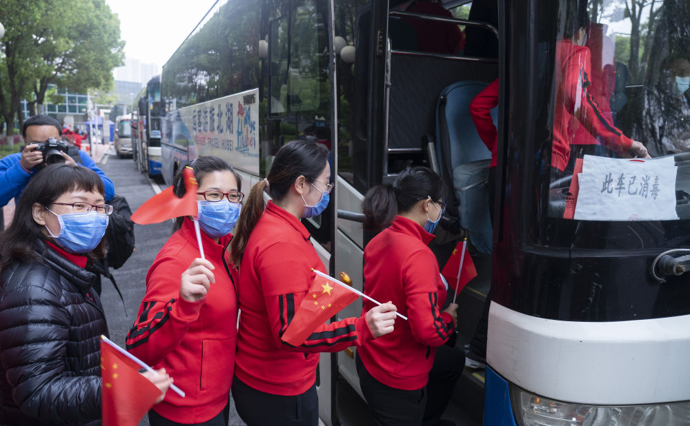 北京市属医院医疗队返程