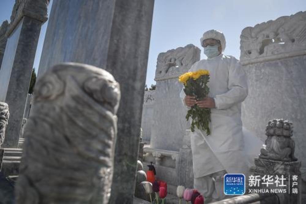清明将至 北京公墓推出代祭服务