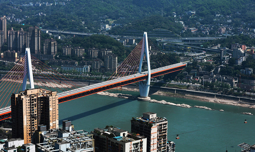 打造新“引擎” 崛起新高地——重庆发挥“三个作用”开辟发展新格局