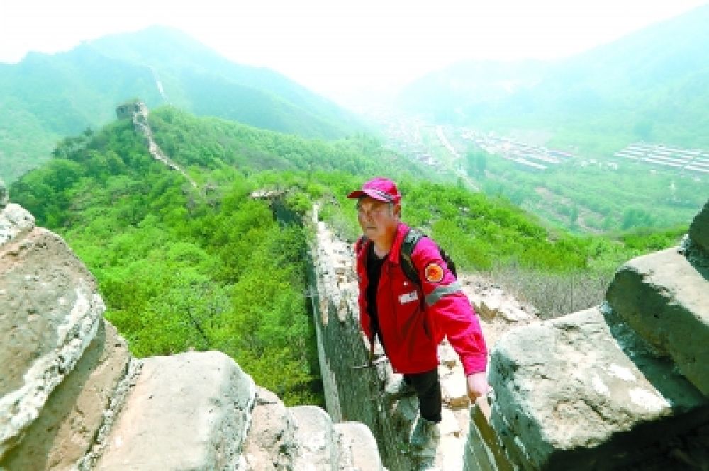 #长城#走近长城保护员：巡查一圈最快4小时 一天走2万步
