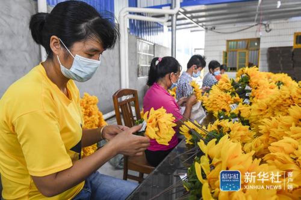 广西武宣：就业扶贫车间助力脱贫攻坚