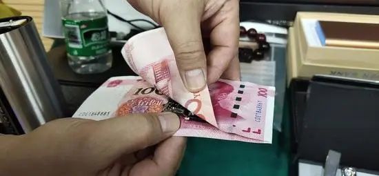 广州日报|细思恐极!这些日常用品可能在偷拍你