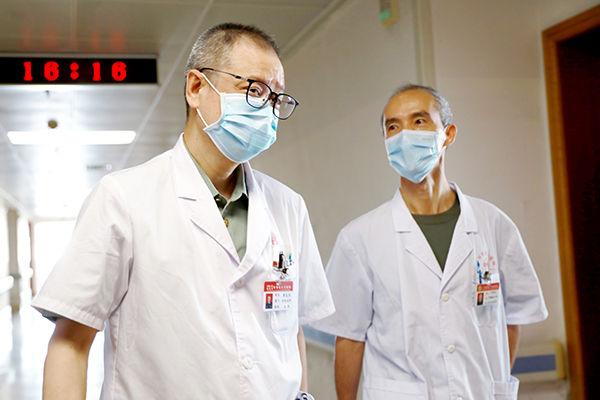 “老兵”抗疫——记“最美新时代革命军人”黄文杰