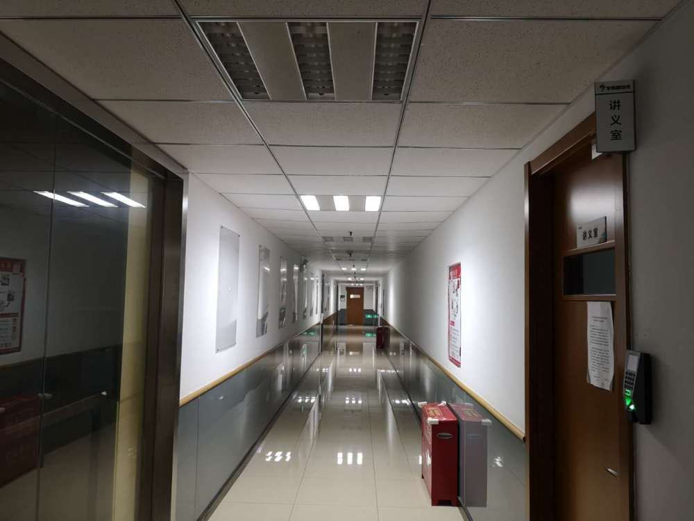 【】暑期教培市场“冷热不均” 家长应该这样选