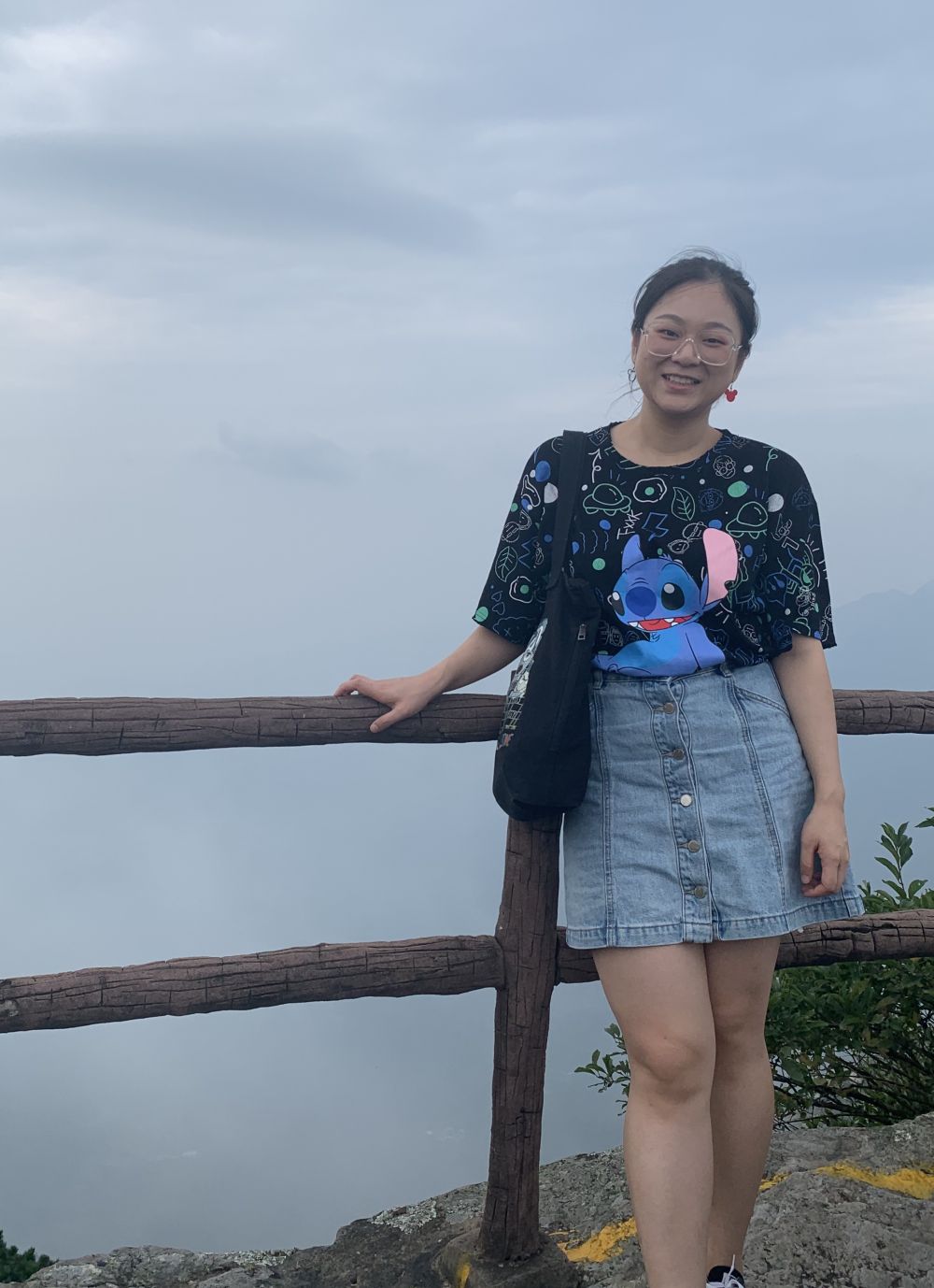 新华网|跪地救人医学生:救人出于本能 将继续在从医路上前行