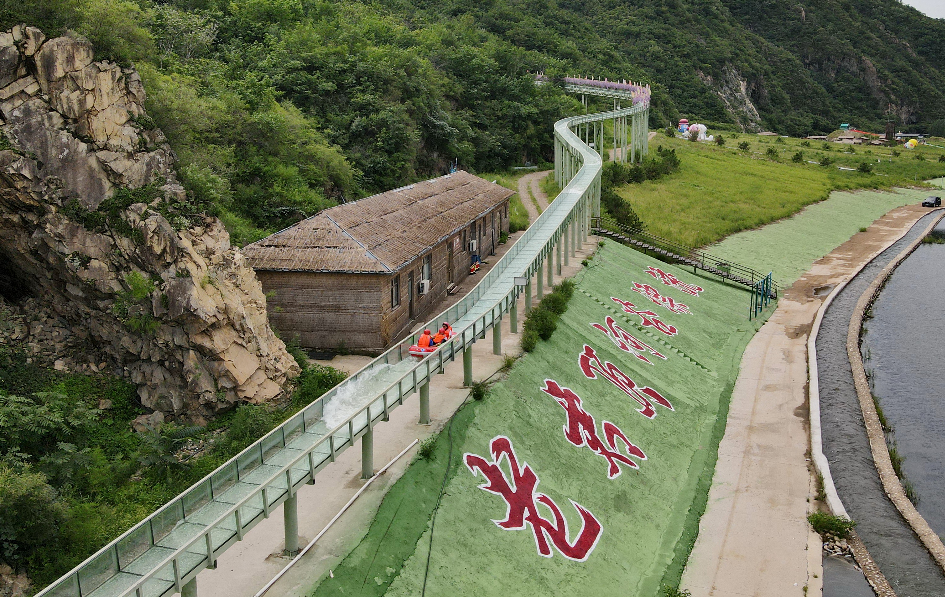 长城脚下,小康村串成"珍珠链" -- 陕西头条客户端