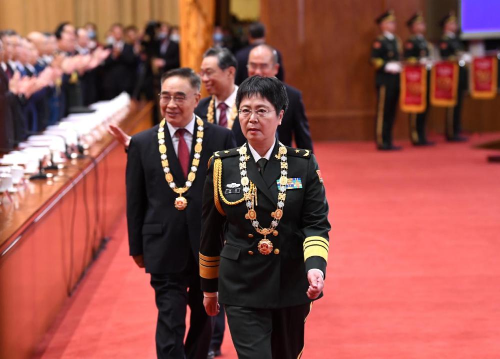 疫情|真实记录四位国之功臣的感动大片！他们值得最高礼遇！