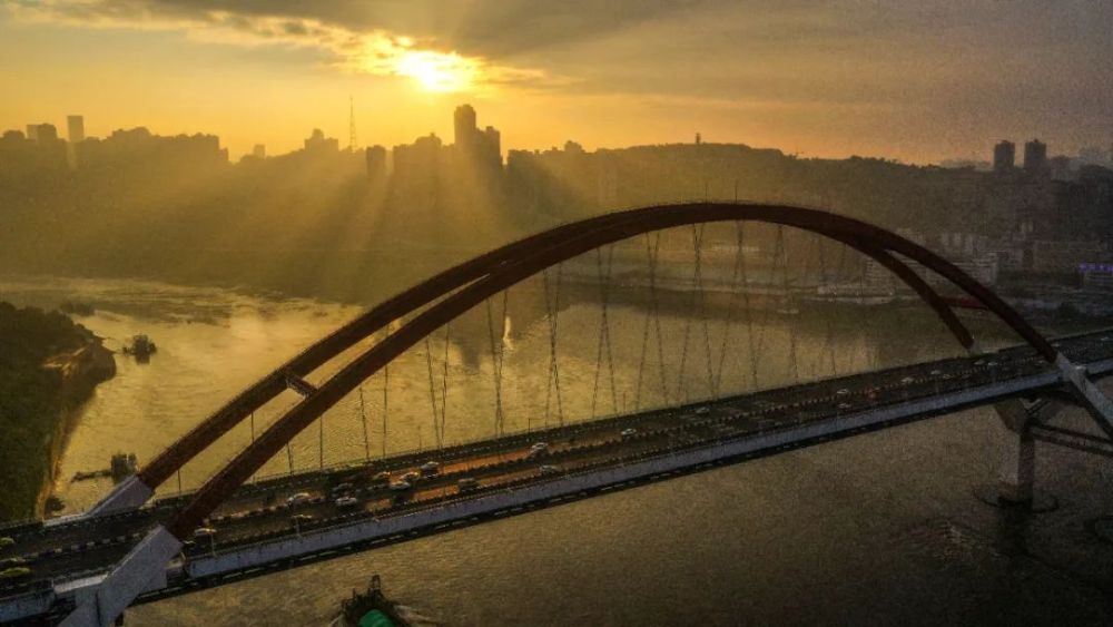 明晚8点！“双晒”南岸专场直播好礼送不停 2万元锦鲤大奖免费送|明晚8点！“双晒”南岸专场直播好礼送不停 2万元锦鲤大奖免费送