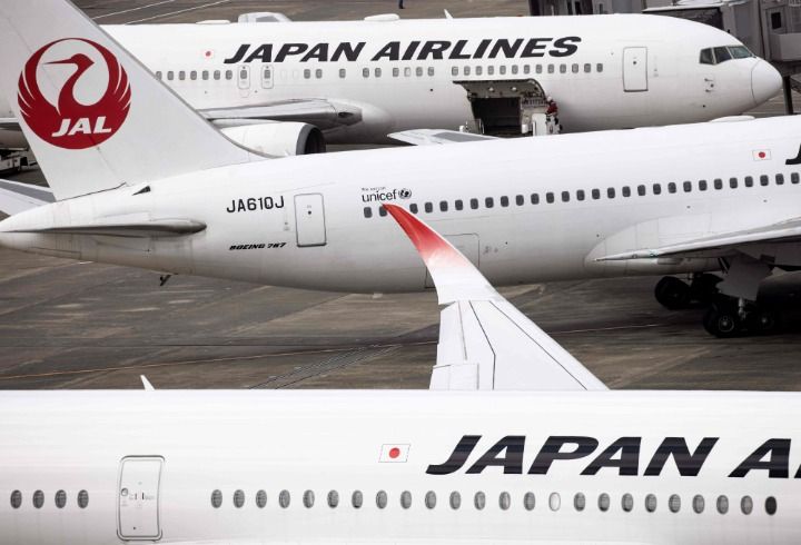 受疫情拖累日本航空破产重组后首现亏损 新华社客户端