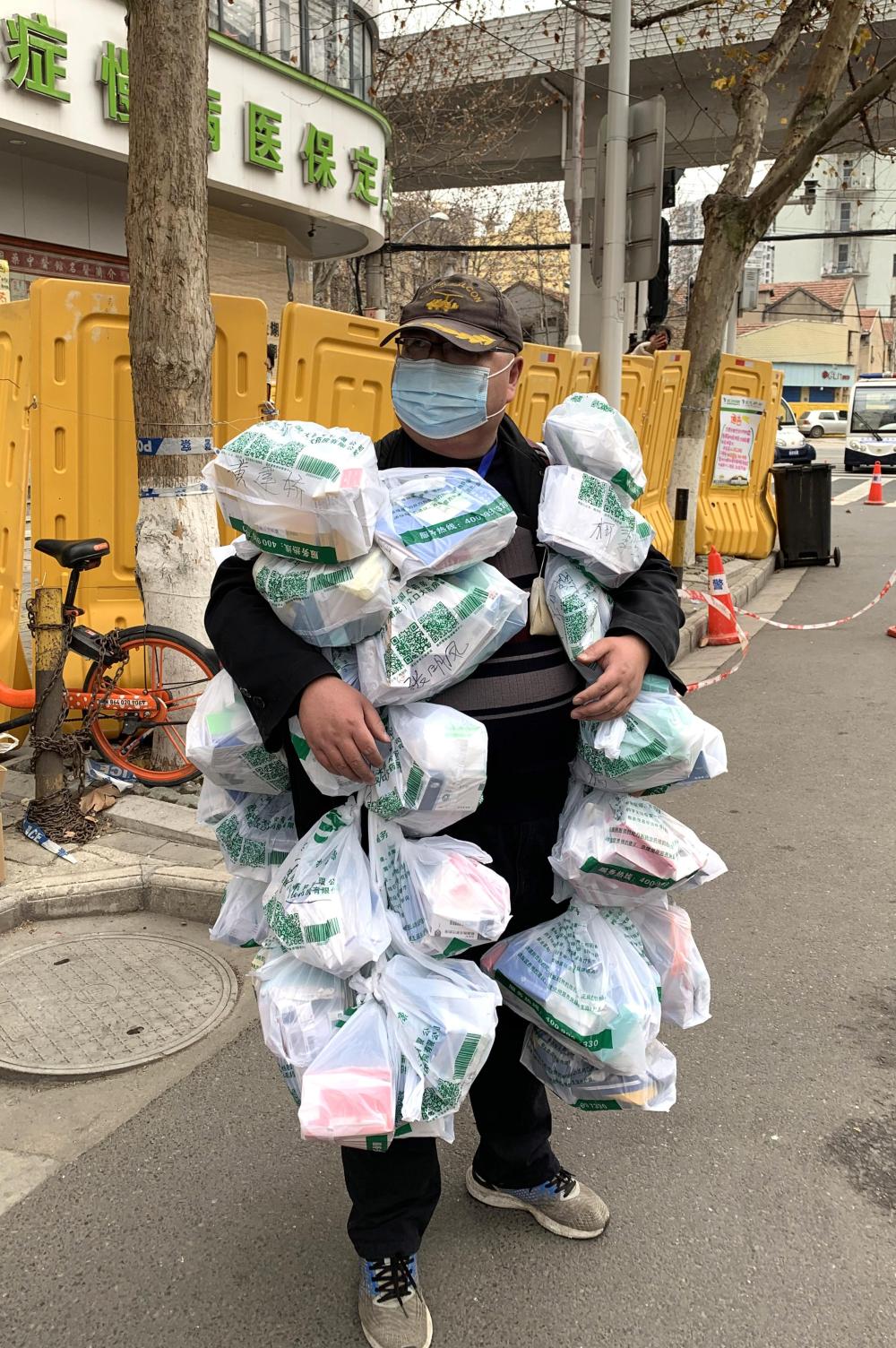 年终报道丨2020那些感动我们的瞬间