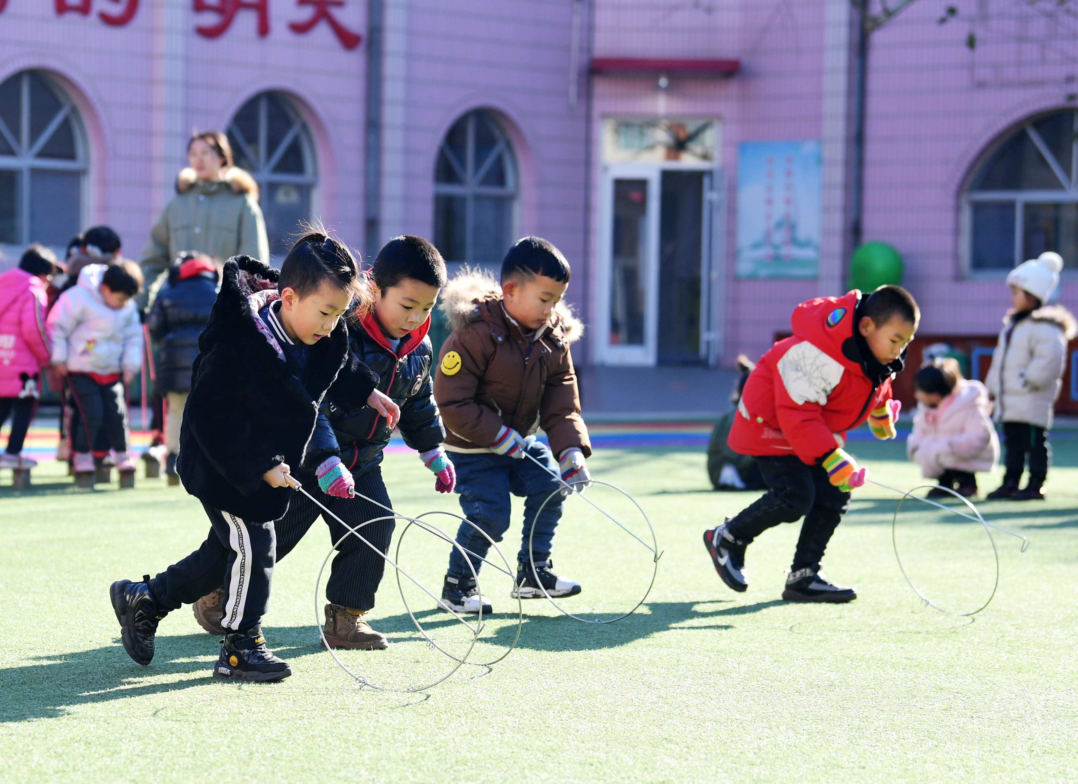 河北乐亭:传统游戏 快乐童年